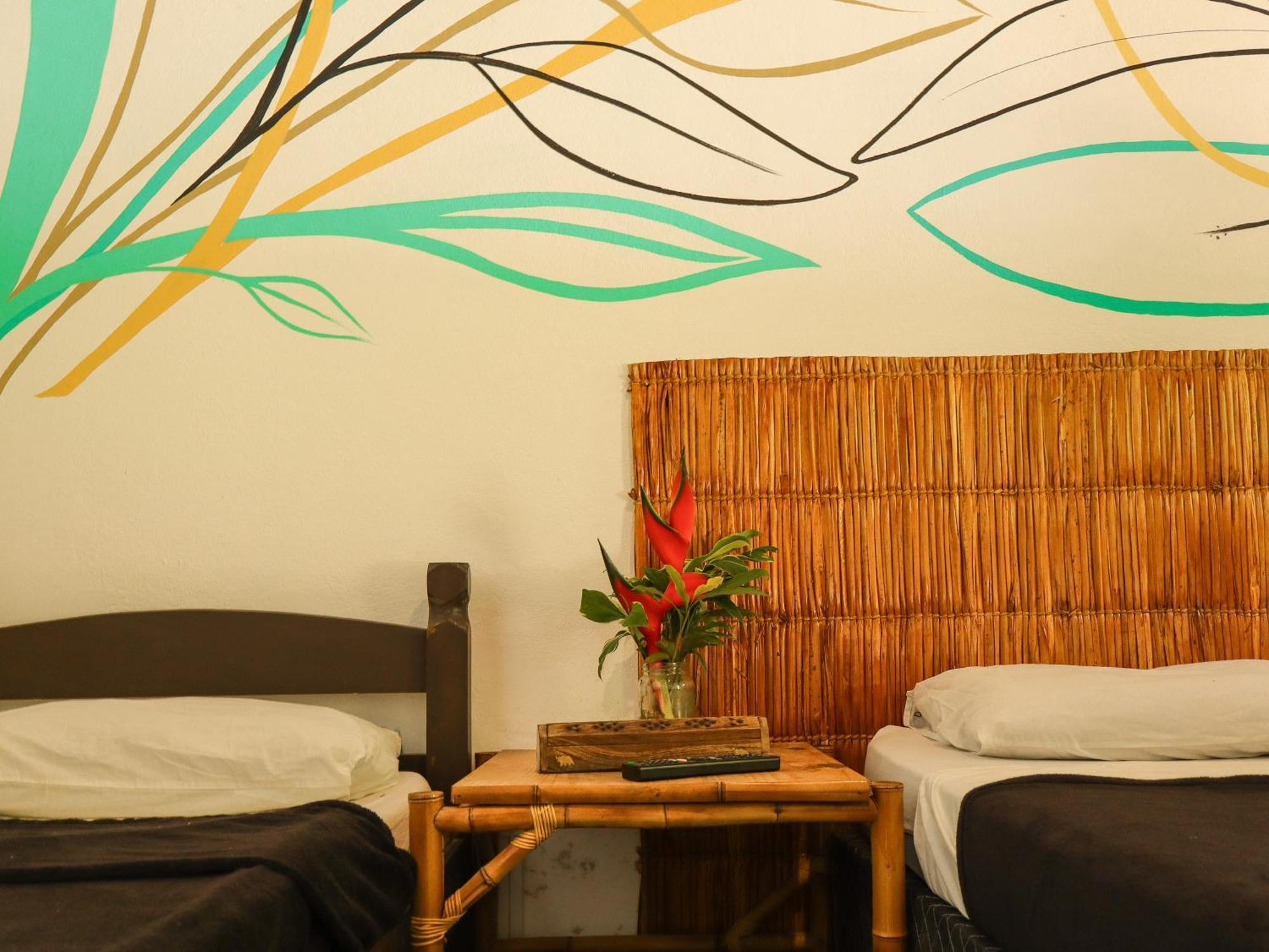 Hostel Marthi Itamambuca Ubatuba Extérieur photo